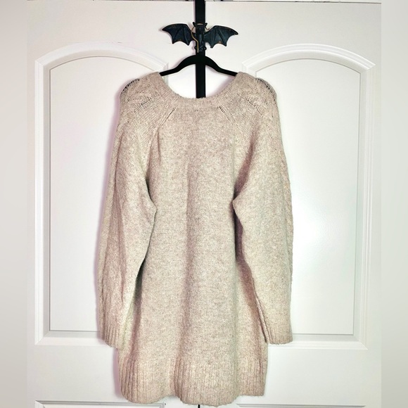 Torrid Cream Vegan Soft Cashmere Sweater Pullover Crewneck, Stretch NWT 3X - Picture 5 of 14